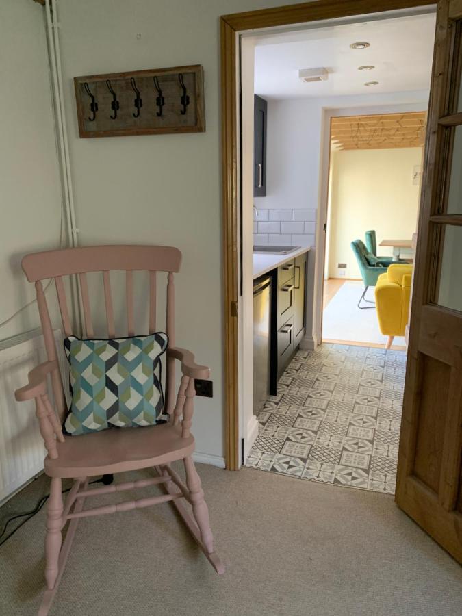 The Nest At Walnut Cottage Burrowbridge Exterior photo